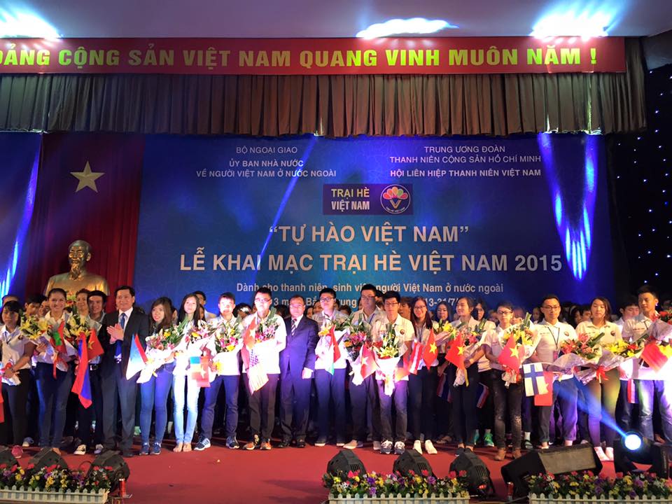 เปิดค่ายฤดูร้อนเวียดนามปี 2015